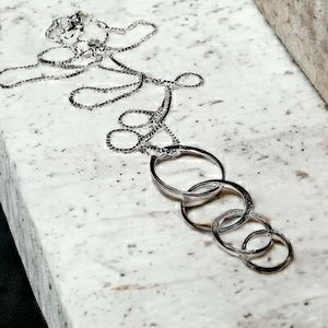 .925 sterling silver necklace with interlinked circle pendant